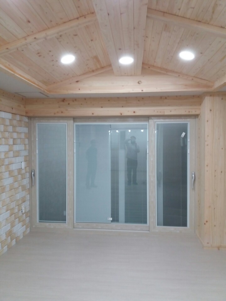 1893535906_iE7M16Sa_2.jpg 이미지크게보기